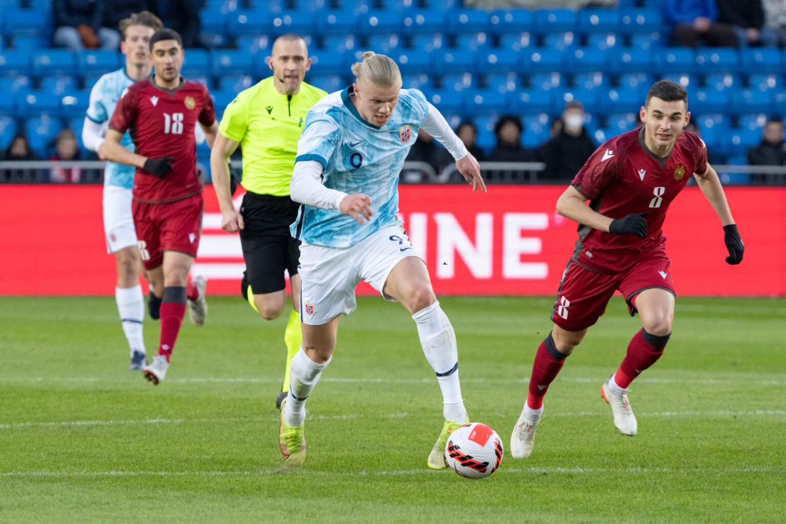 Landskamp i fotball